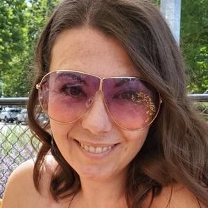 Meet your Posher, Krystal